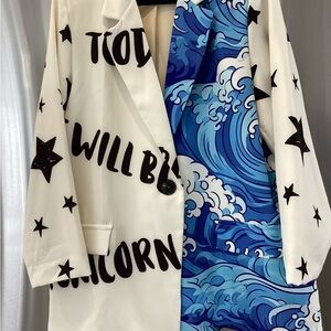 Stylish Women's White and Blue Graphic Jacket